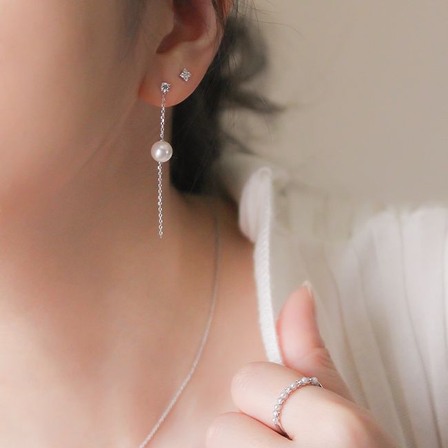 Pearl chain drop earrings